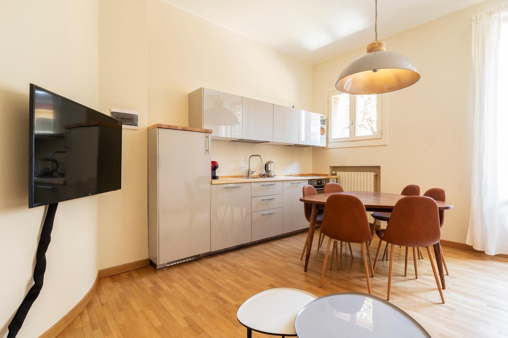 Residenza Cornaggia Apartment Милано Екстериор снимка
