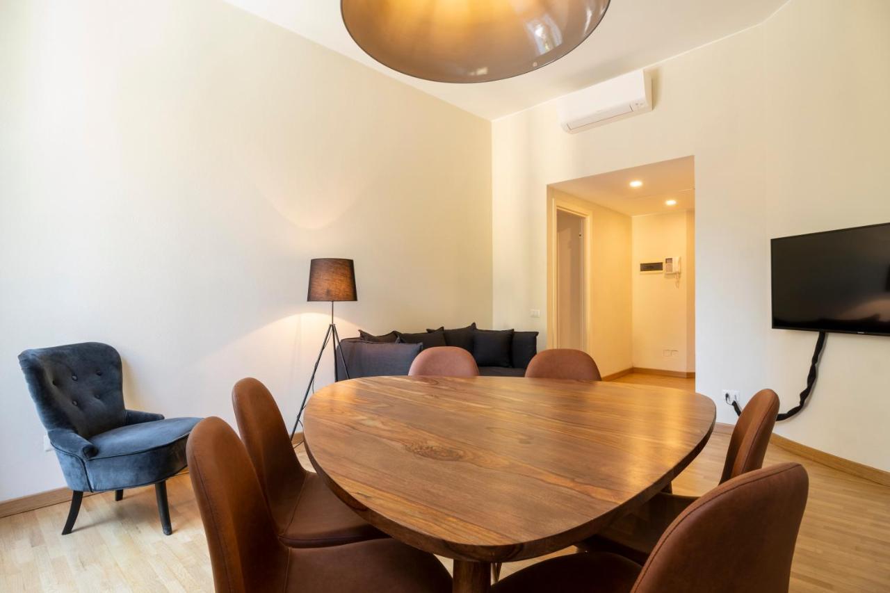 Residenza Cornaggia Apartment Милано Екстериор снимка