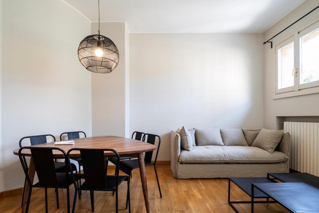 Residenza Cornaggia Apartment Милано Екстериор снимка