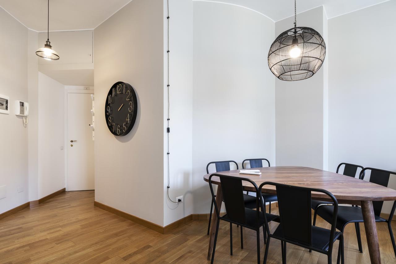 Residenza Cornaggia Apartment Милано Екстериор снимка