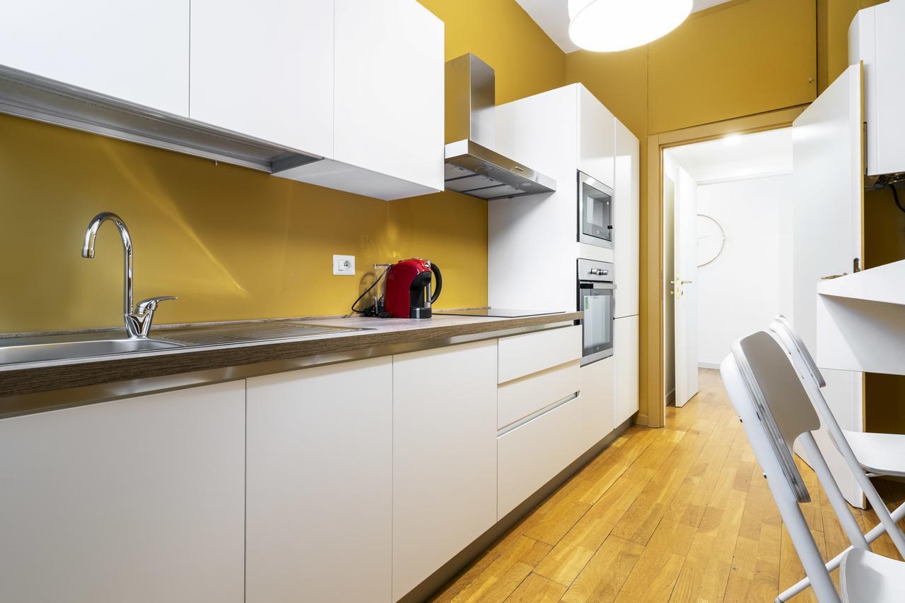 Residenza Cornaggia Apartment Милано Екстериор снимка
