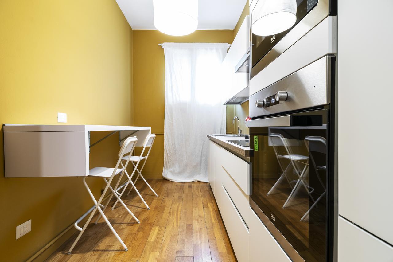 Residenza Cornaggia Apartment Милано Екстериор снимка