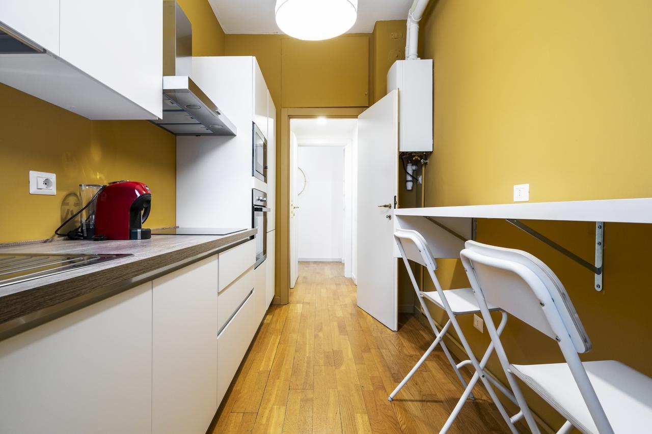 Residenza Cornaggia Apartment Милано Екстериор снимка