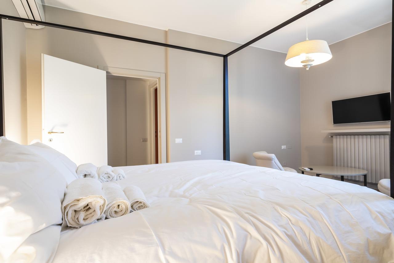 Residenza Cornaggia Apartment Милано Екстериор снимка